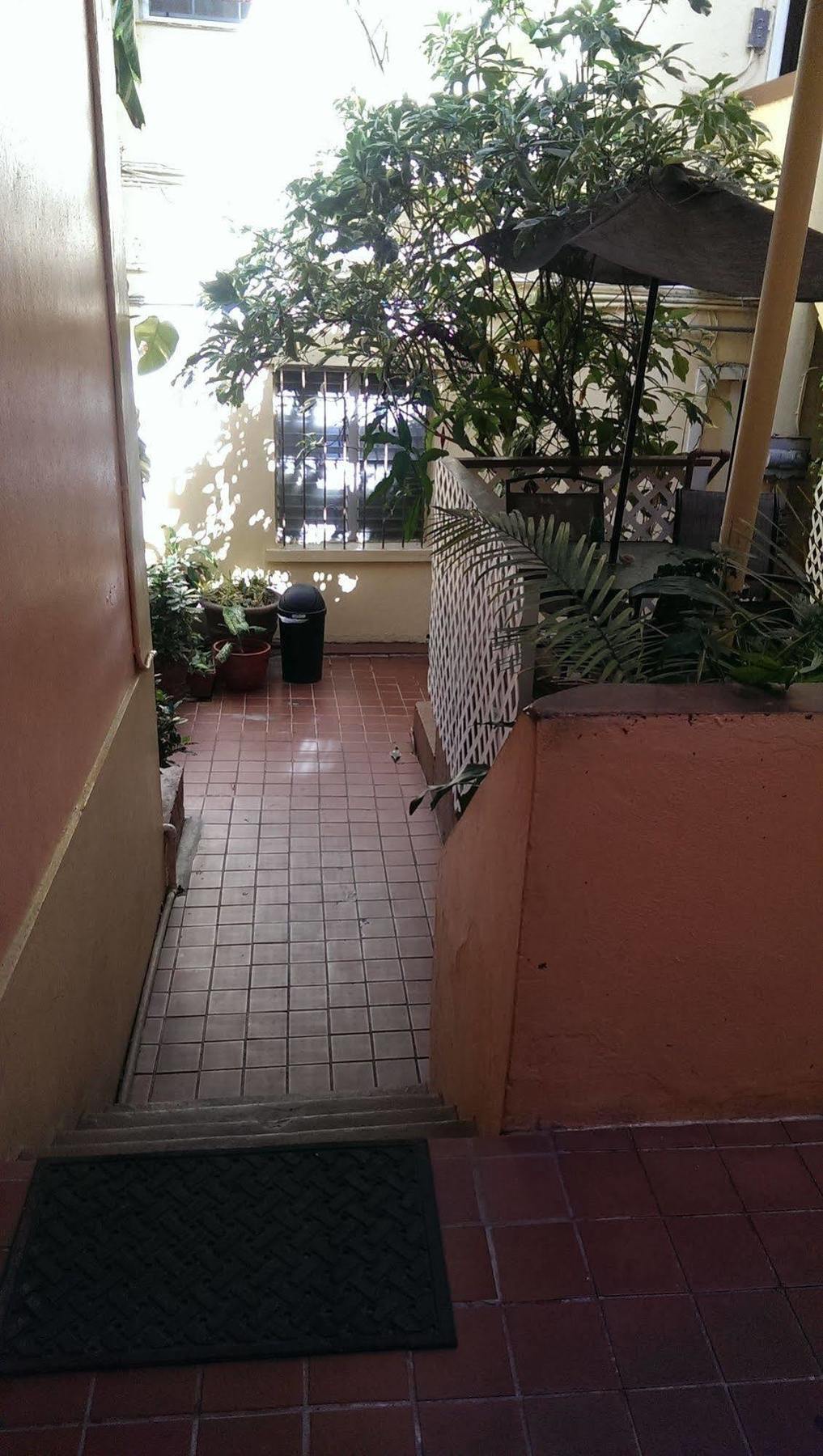 Midtown Guest House Σαρλότ Αμαλί Εξωτερικό φωτογραφία