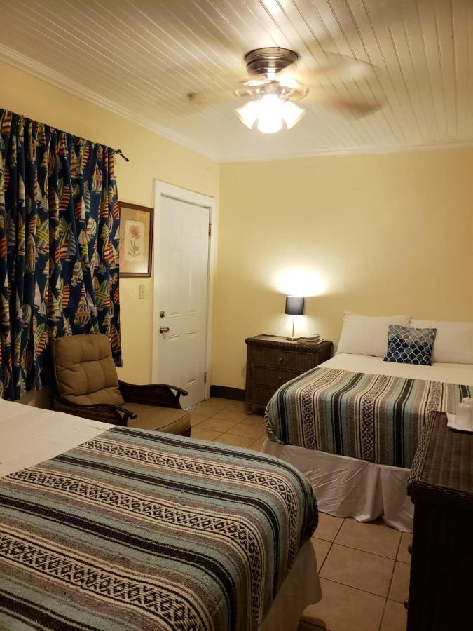 Midtown Guest House Σαρλότ Αμαλί Εξωτερικό φωτογραφία